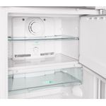 Consul_Geladeira_CRB39AB_Imagem_Detalhe_Prateleira_Compartimento_Extra_Frio_1650x1450